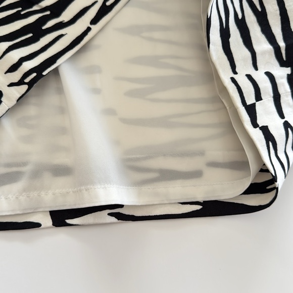 Banana Republic Skirt - Picture 9 of 11